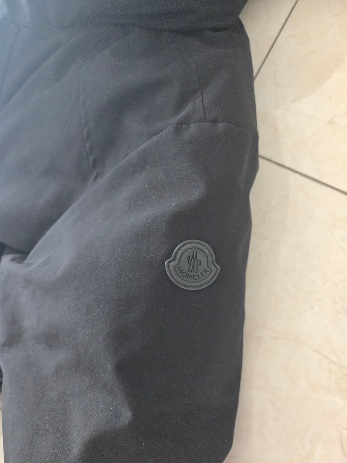 몽클레어 롱패딩 판매합니다 상품이미지5