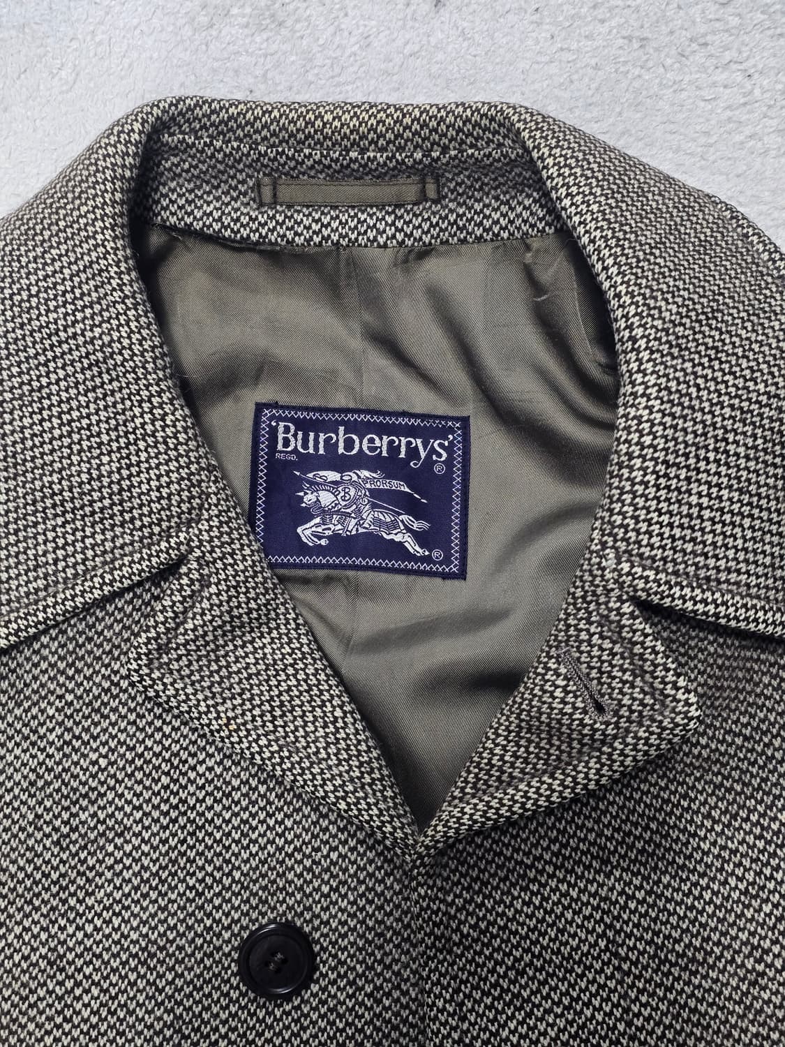 버버리 울 큐브라 해링본 롱 코트 105 상품이미지4