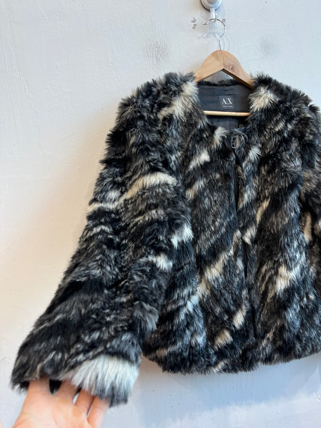 아르마니 익스체인지 울프컬러 퍼 자켓 상품이미지5