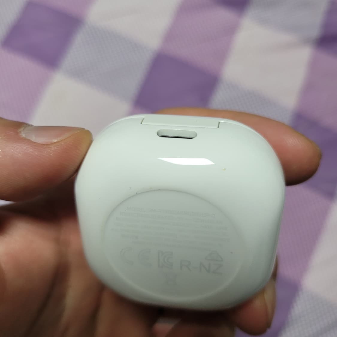 삼성 갤럭시 버즈 라이브 화이트 색상 오른쪽 유닛고장 상품이미지4