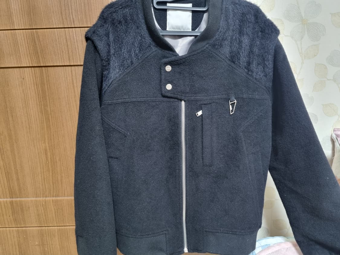 언더마이카 가우딘 1사이즈 판매합니다 상품이미지1