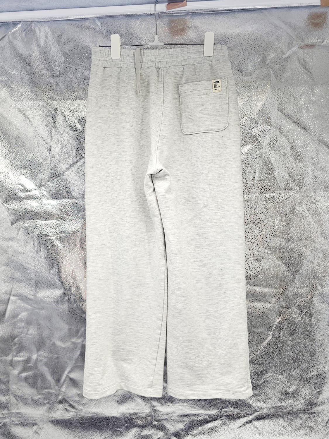 노스페이스 트레이닝 와이드 라이트그레이 면 바지 상품이미지3