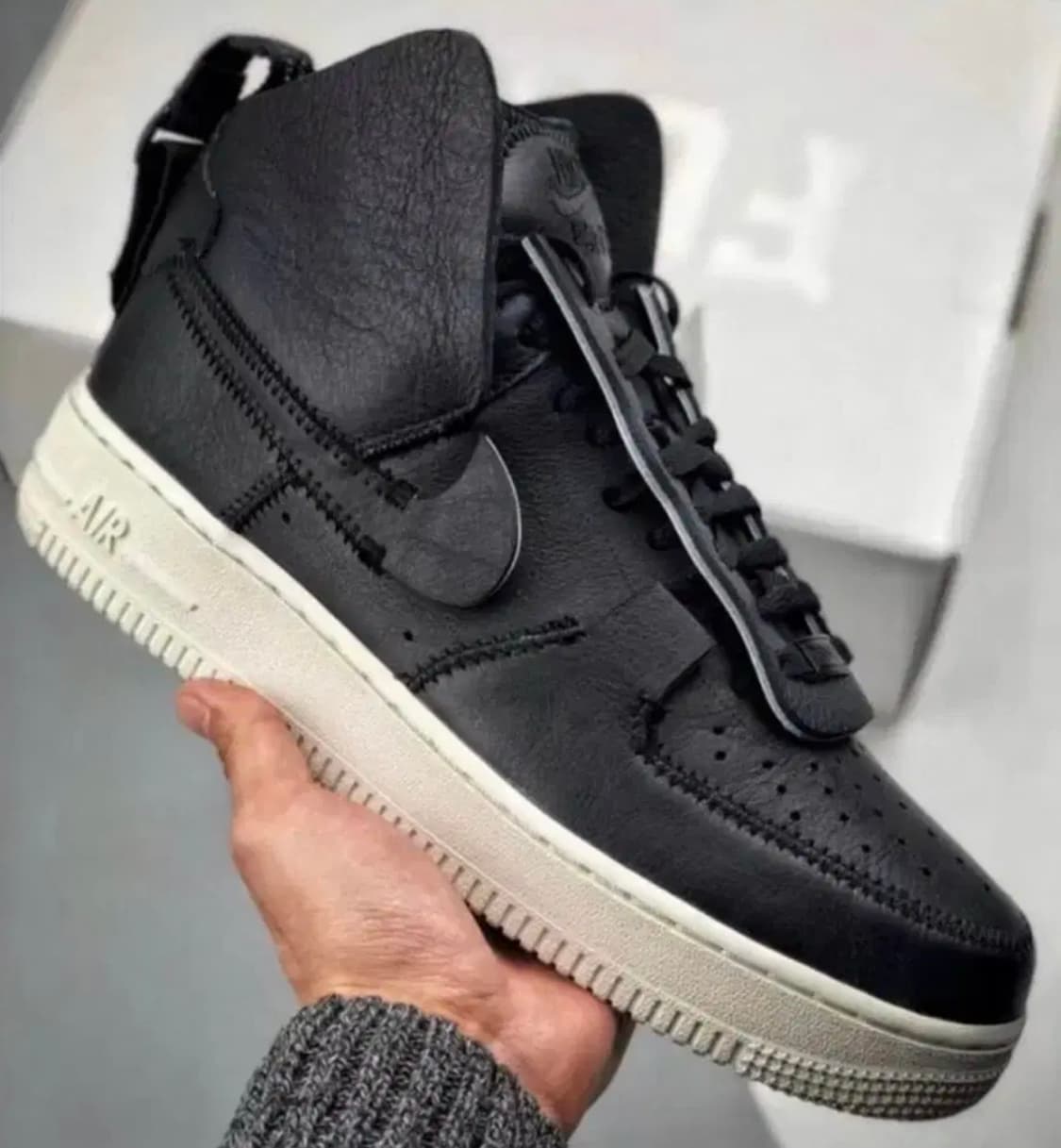 [255] 나이키 PSNY 에어포스 하이 상품이미지1