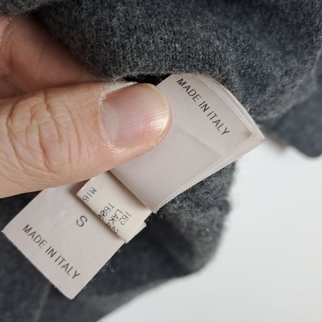 브루넬로쿠치넬리 캐시미어 니트 상품이미지5