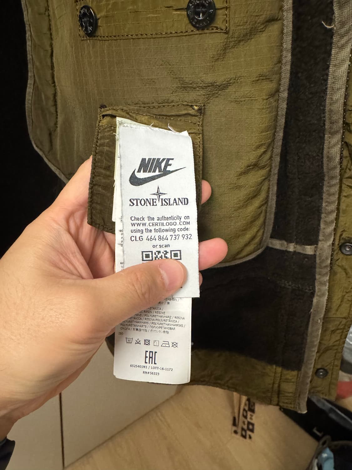 스톤아일랜드 X 나이키 자카드 봄버 코트 상품이미지6