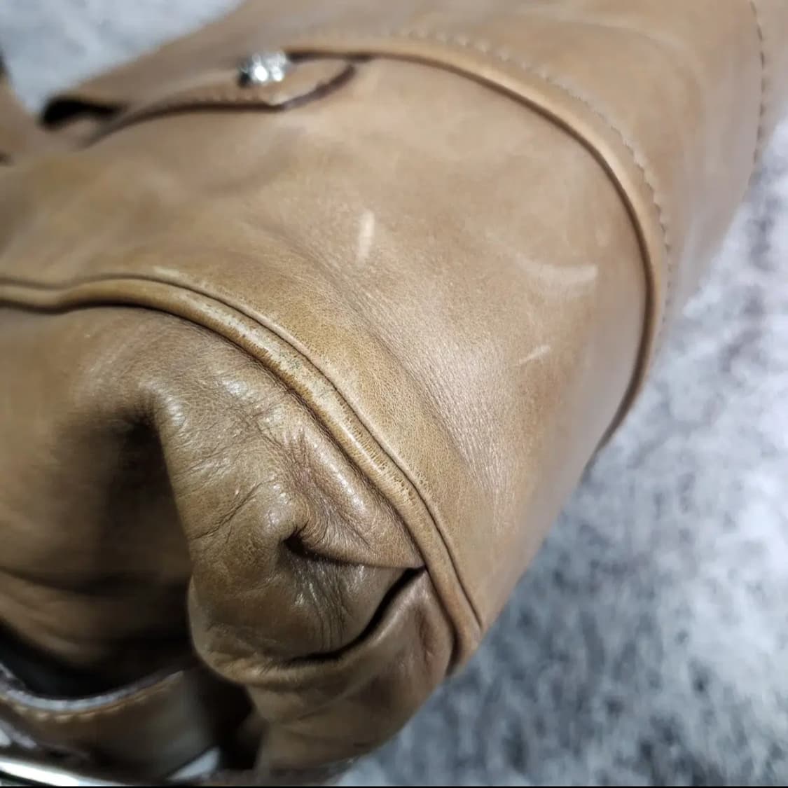 토즈 레더 숄더백 상품이미지7