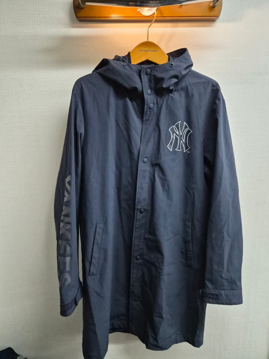 105) MLB 뉴욕양키즈 롱점퍼 팝니다 상품이미지1