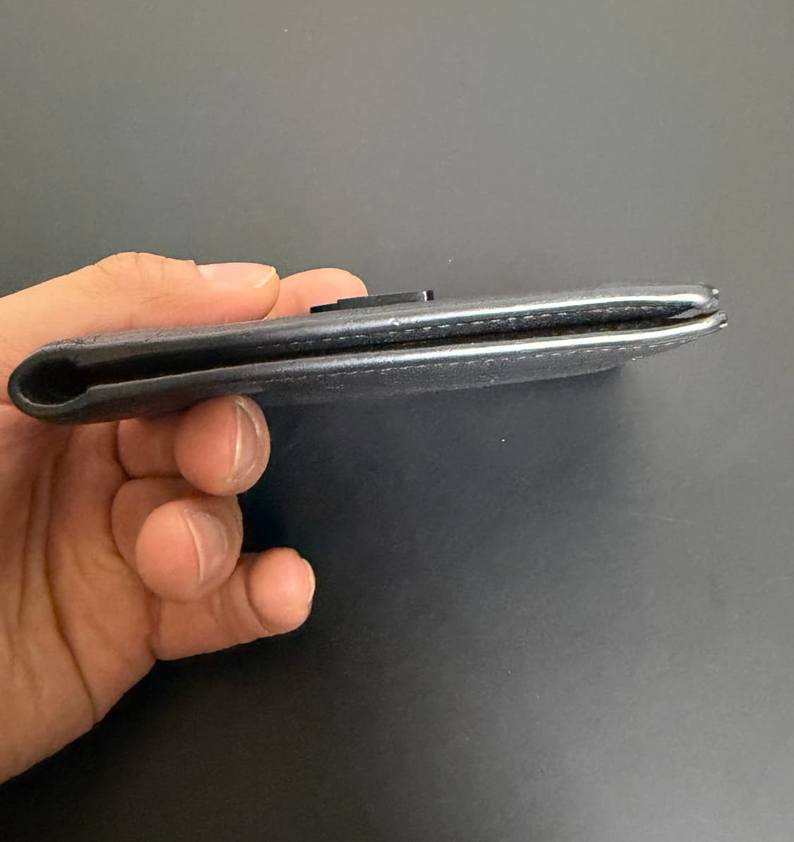 입생로랑 모노그램 이스트 웨스트 반지갑 상품이미지7