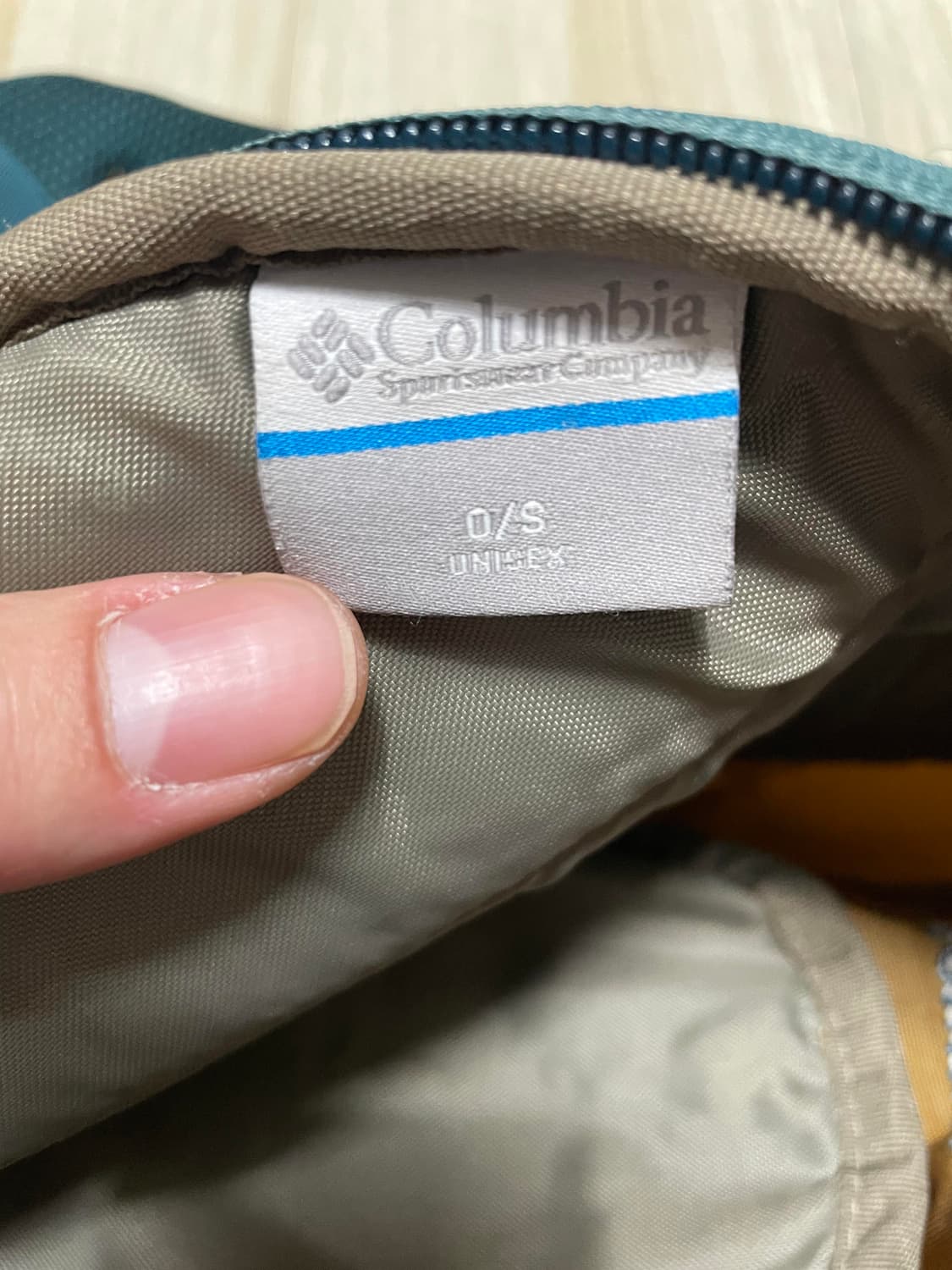 Columbia - 슬링백 (9L) 상품이미지4