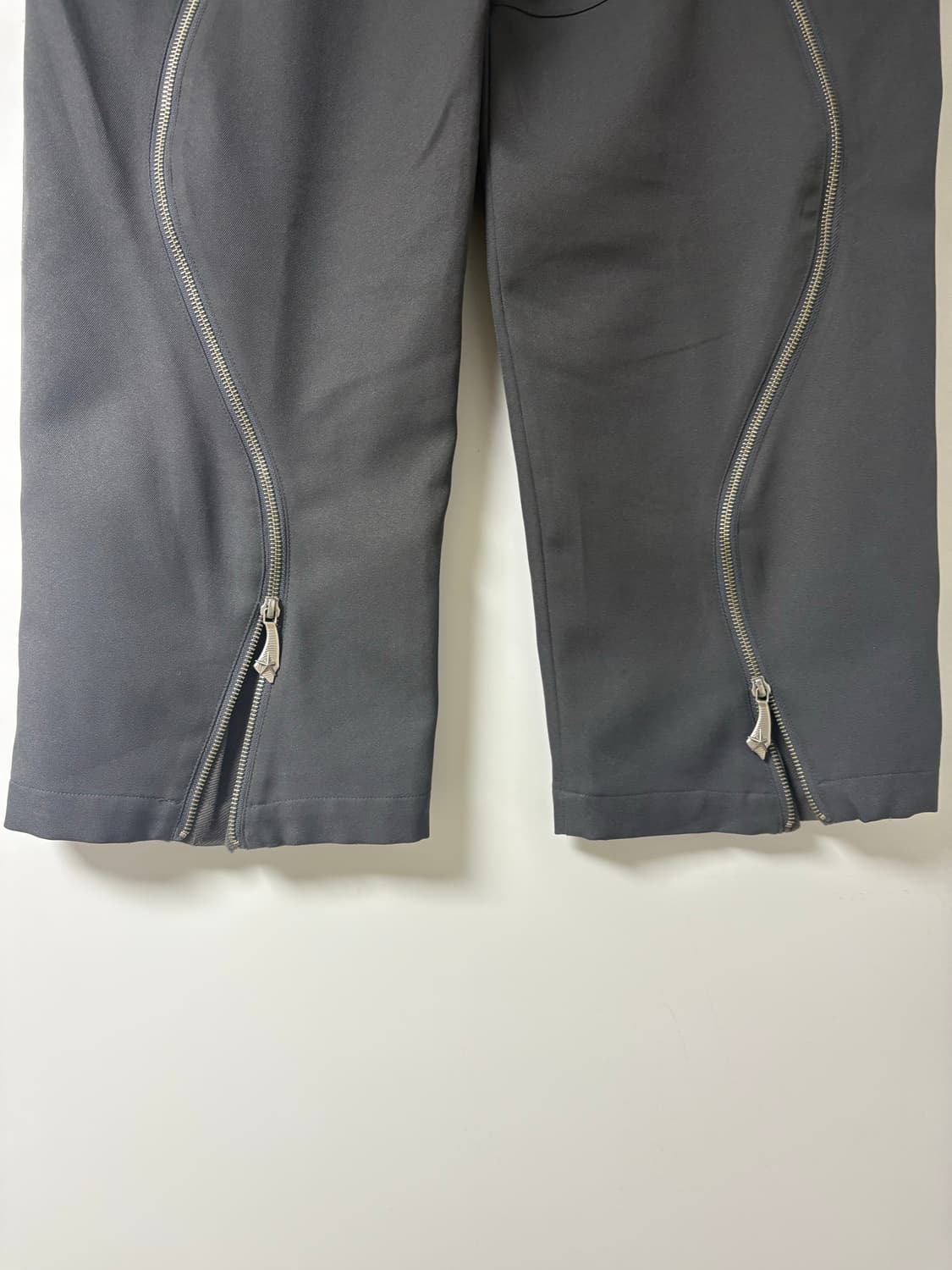 (46) 큐레이티드 퍼레이드 flow trouser 상품이미지5