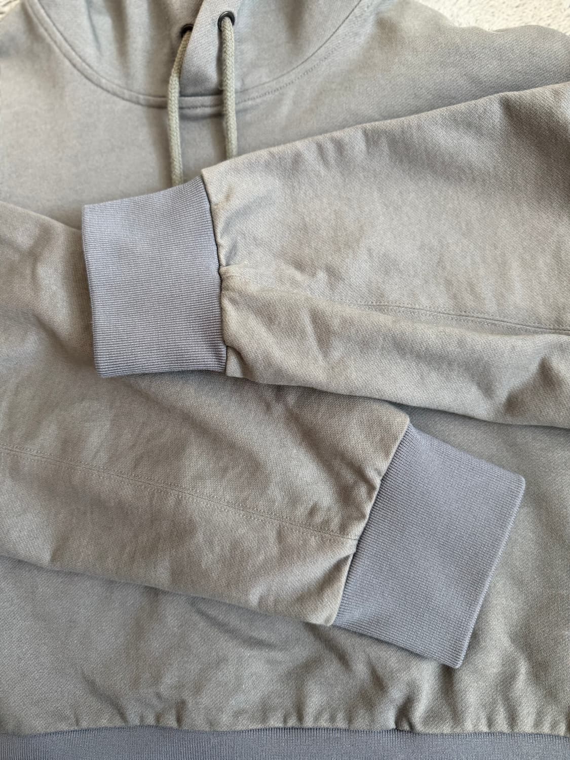 우영미 21F/W 그레이 백로고 후드 티셔츠 38 (95) 상품이미지6