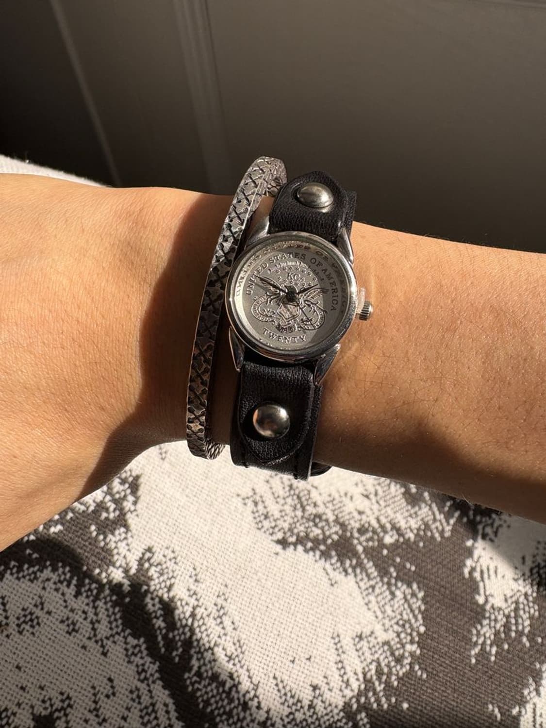 BUCKLE WATCH BRACELET 버클 시계 팔찌 상품이미지4