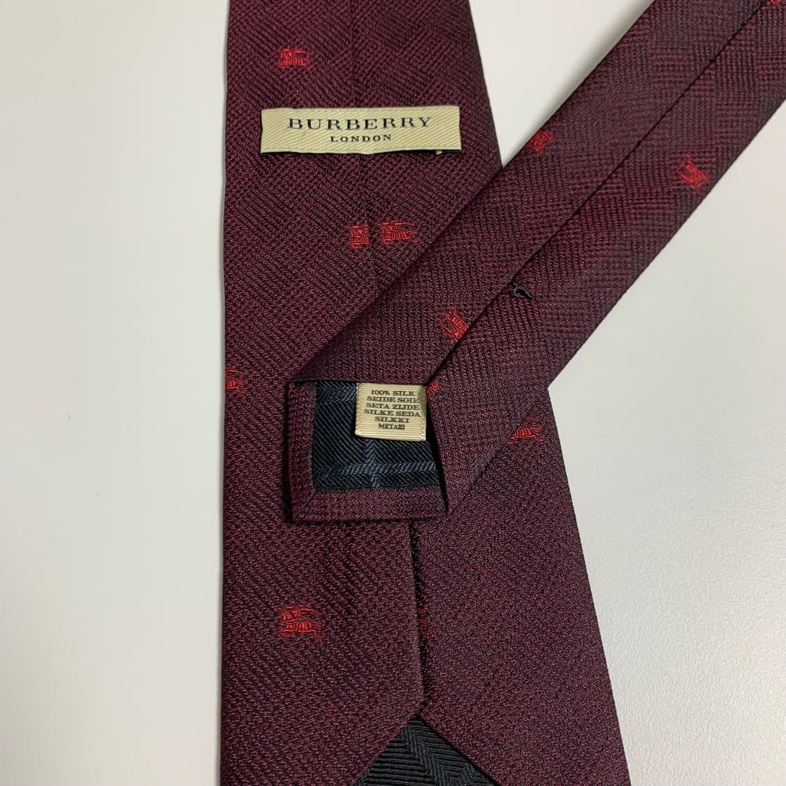 버버리(BURBERRY) 모노그램 신형라벨 명품넥타이 최상급 기마병로고 상품이미지6