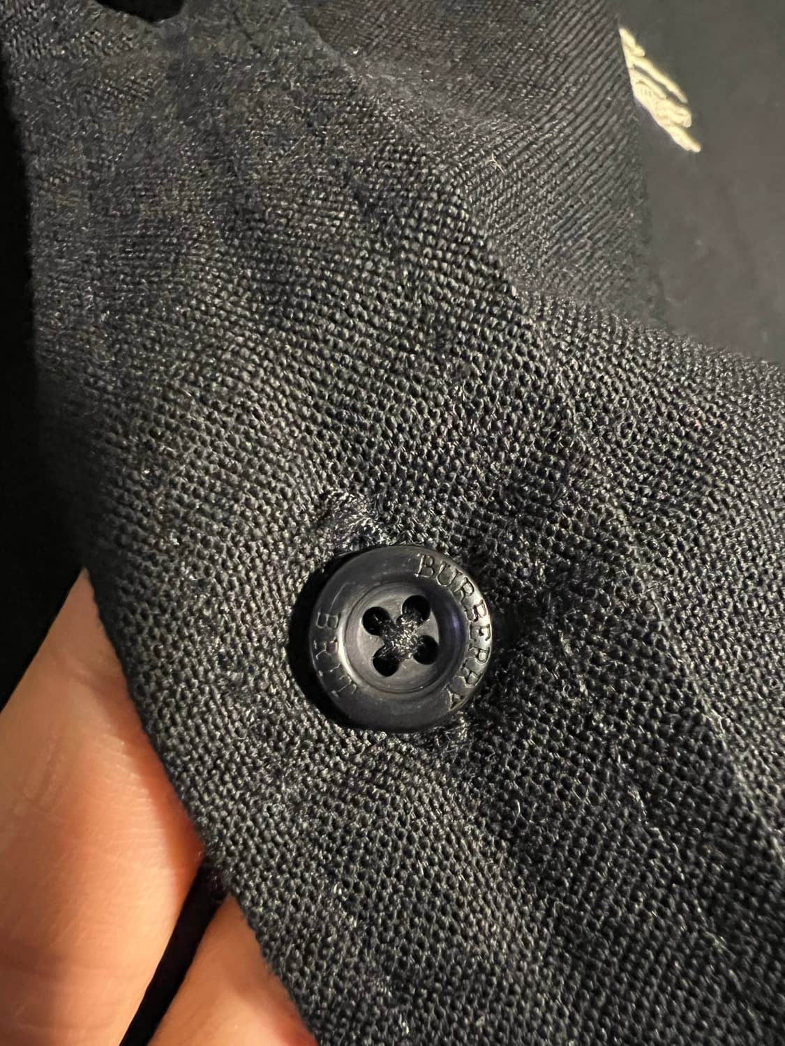  버버리 블랙 셔츠 상품이미지5