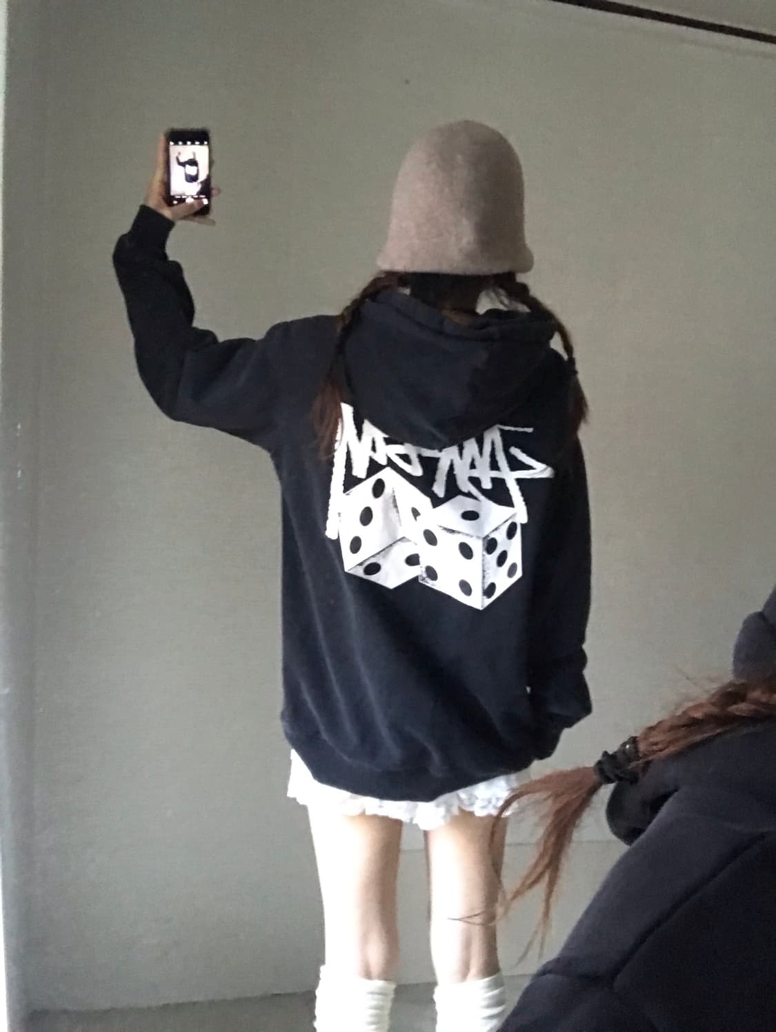 스투시 오버핏 다이스 후드티 상품이미지1