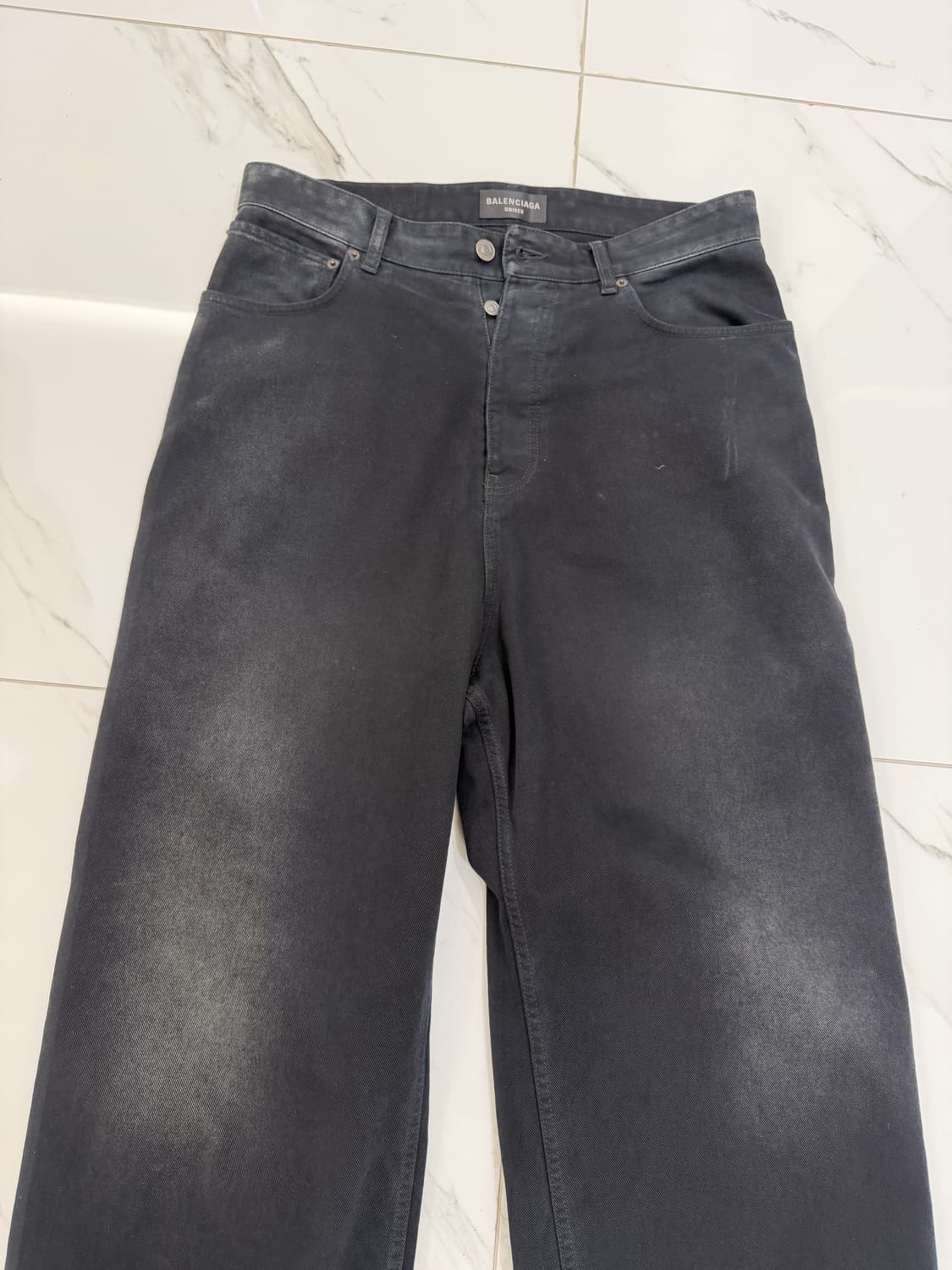 [S]발렌시아가 라지배기 데님팬츠 블랙 상품이미지3