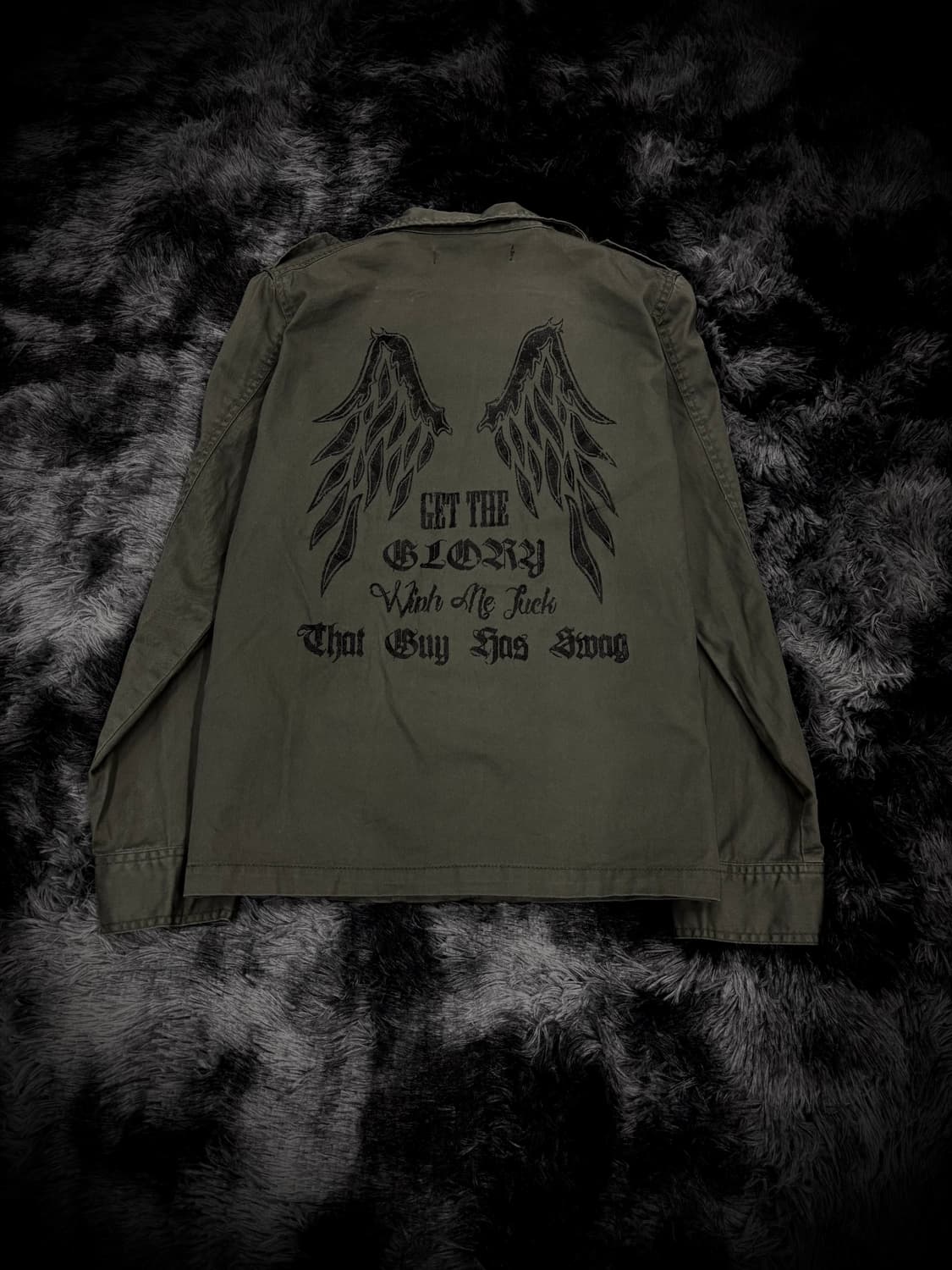 Dig Deep -black label- 날개 그래픽 밀리터리 셔츠 상품이미지1