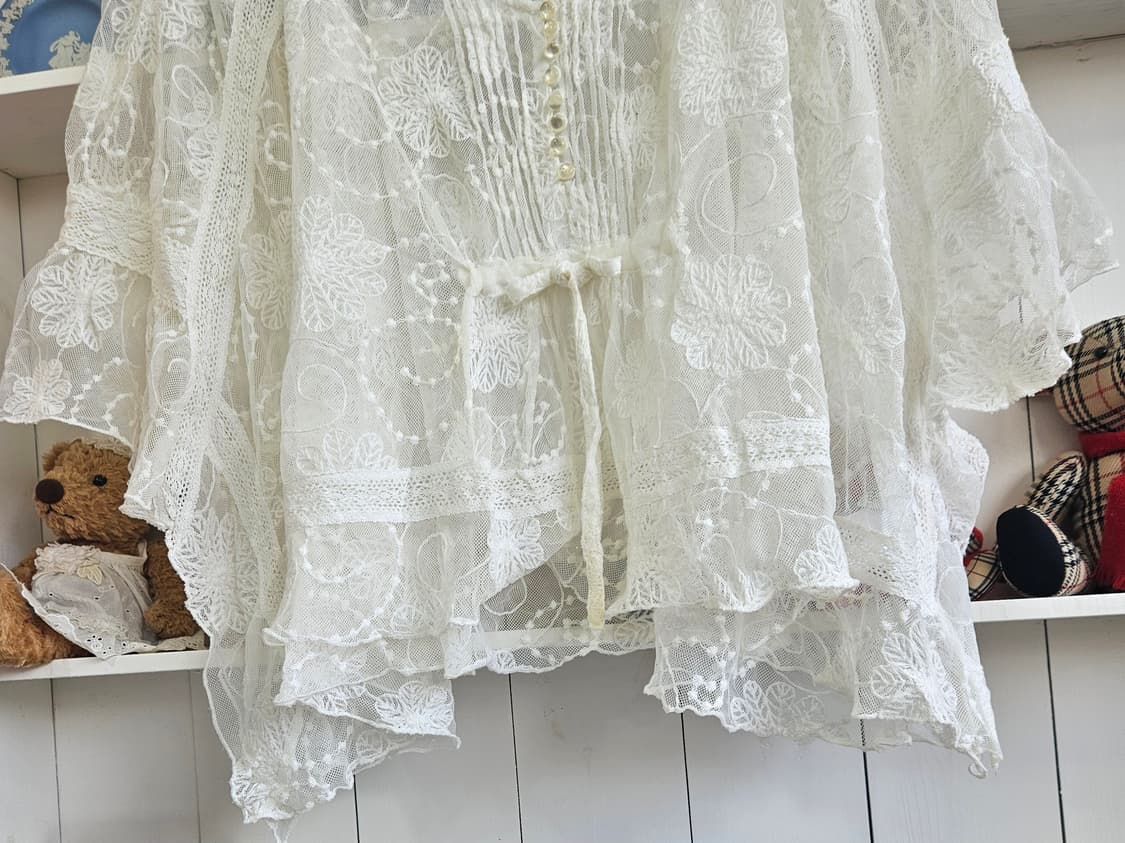 플라워 레이스 케이프 블라우스 상품이미지4