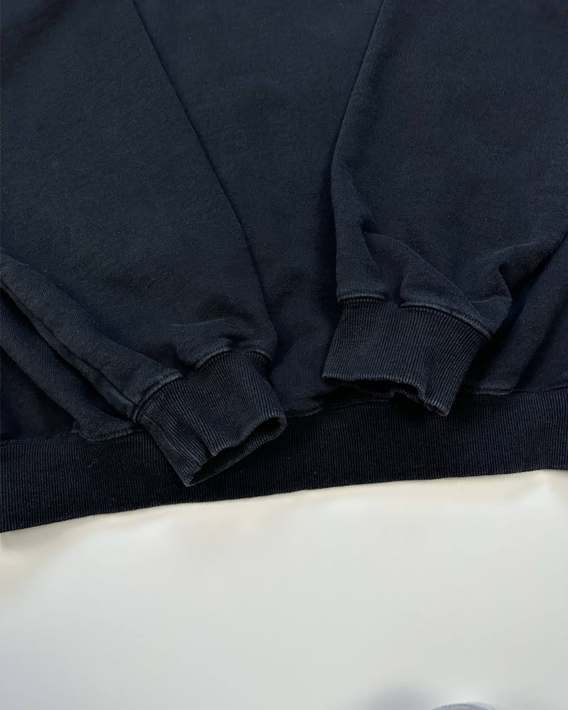 YESEYESEE 맨투맨 블랙 상품이미지3