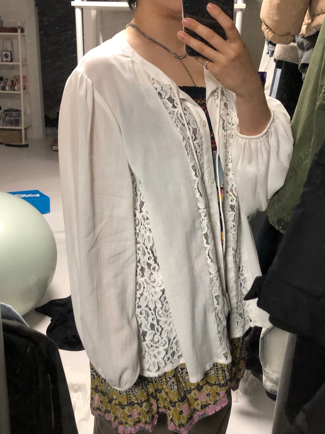 모리걸 레이스 태슬 블라우스 상품이미지2