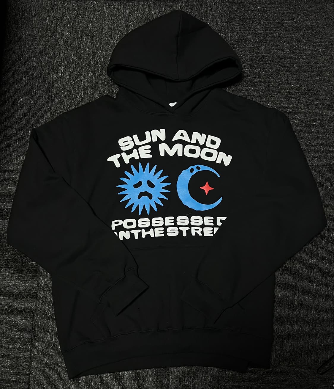 POST SUN AND THE MOON 그래픽 후드티 상품이미지1