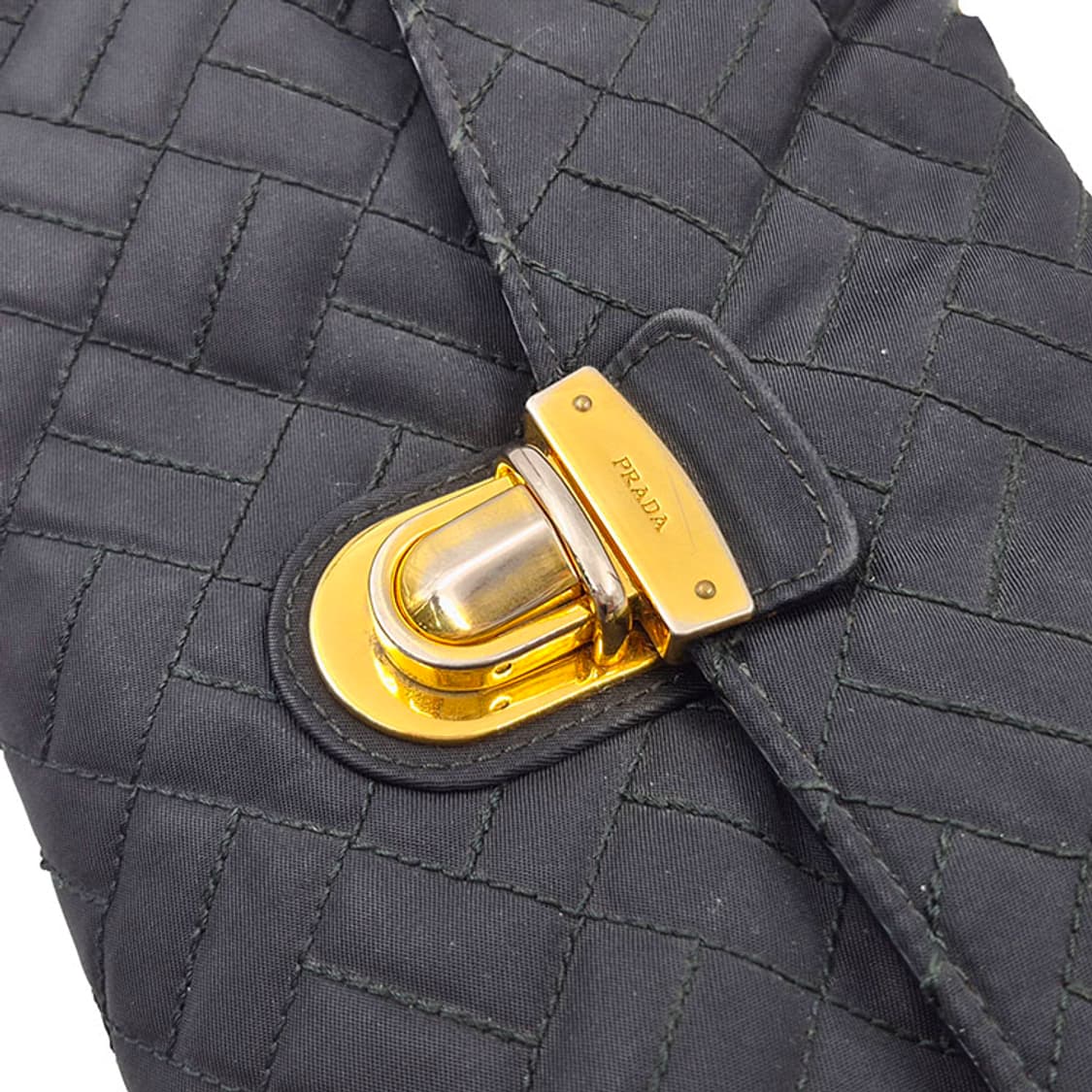 프라다 체인 크로스백 상품이미지7