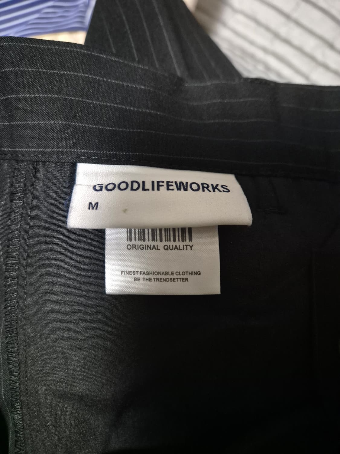 굿라이프웍스 투턱 와이드 스트라이프 슬랙스 블랙 상품이미지5