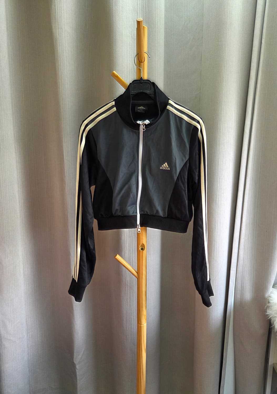 아디다스 여성 크롭 트랙탑M#최상급 상품이미지1