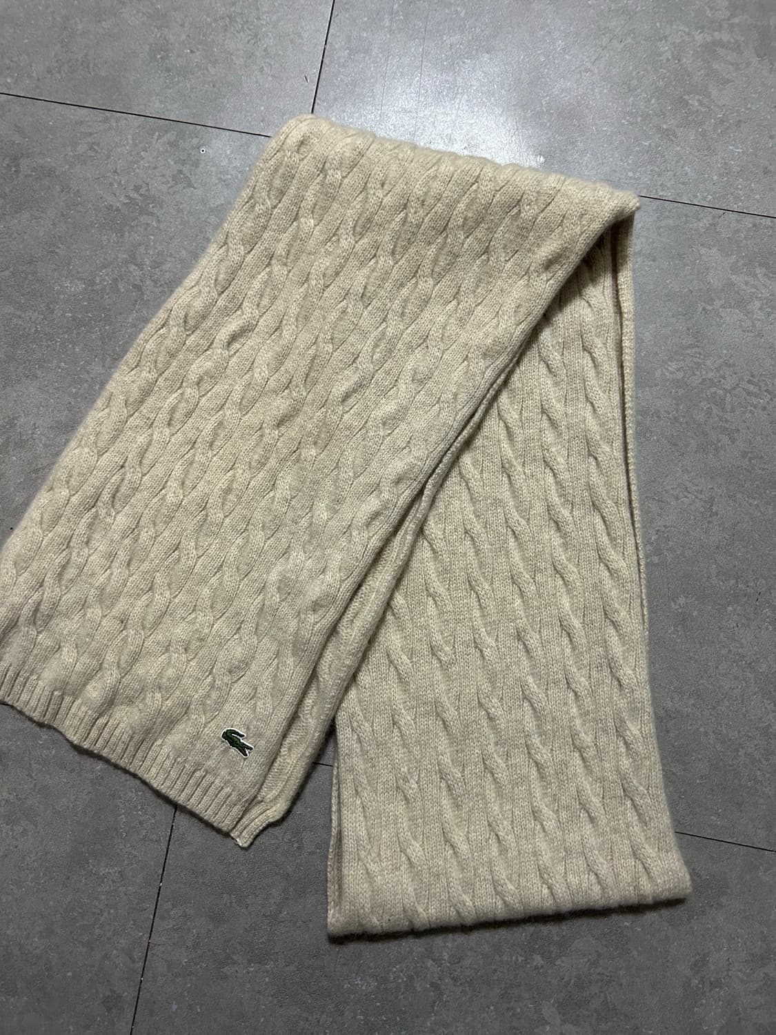 라코스테 아이보리  컬러 케이블 짜임 울 머플러  상품이미지8