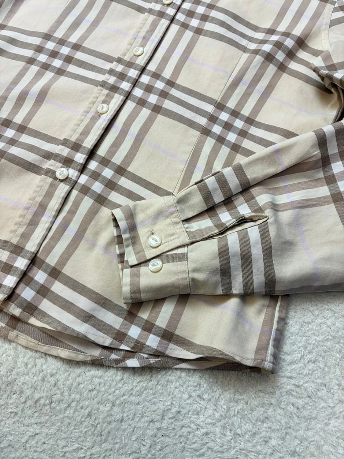 버버리 00's 숏 노바체크 시그니처 셔츠 PN5820 상품이미지4