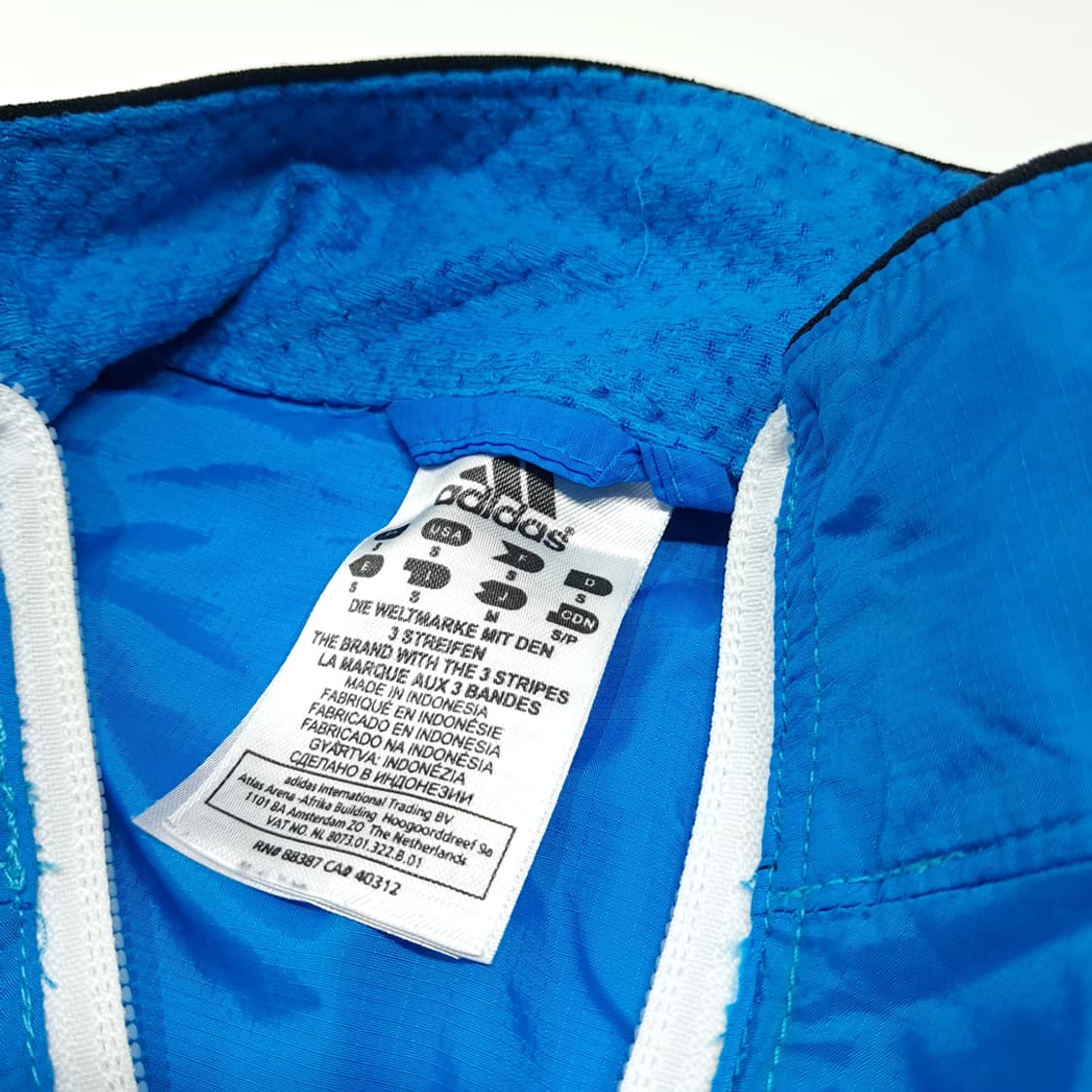 CL992 아디다스 90s 리플렉티브 코랄블루 크롭 바람막이 자켓 상품이미지3