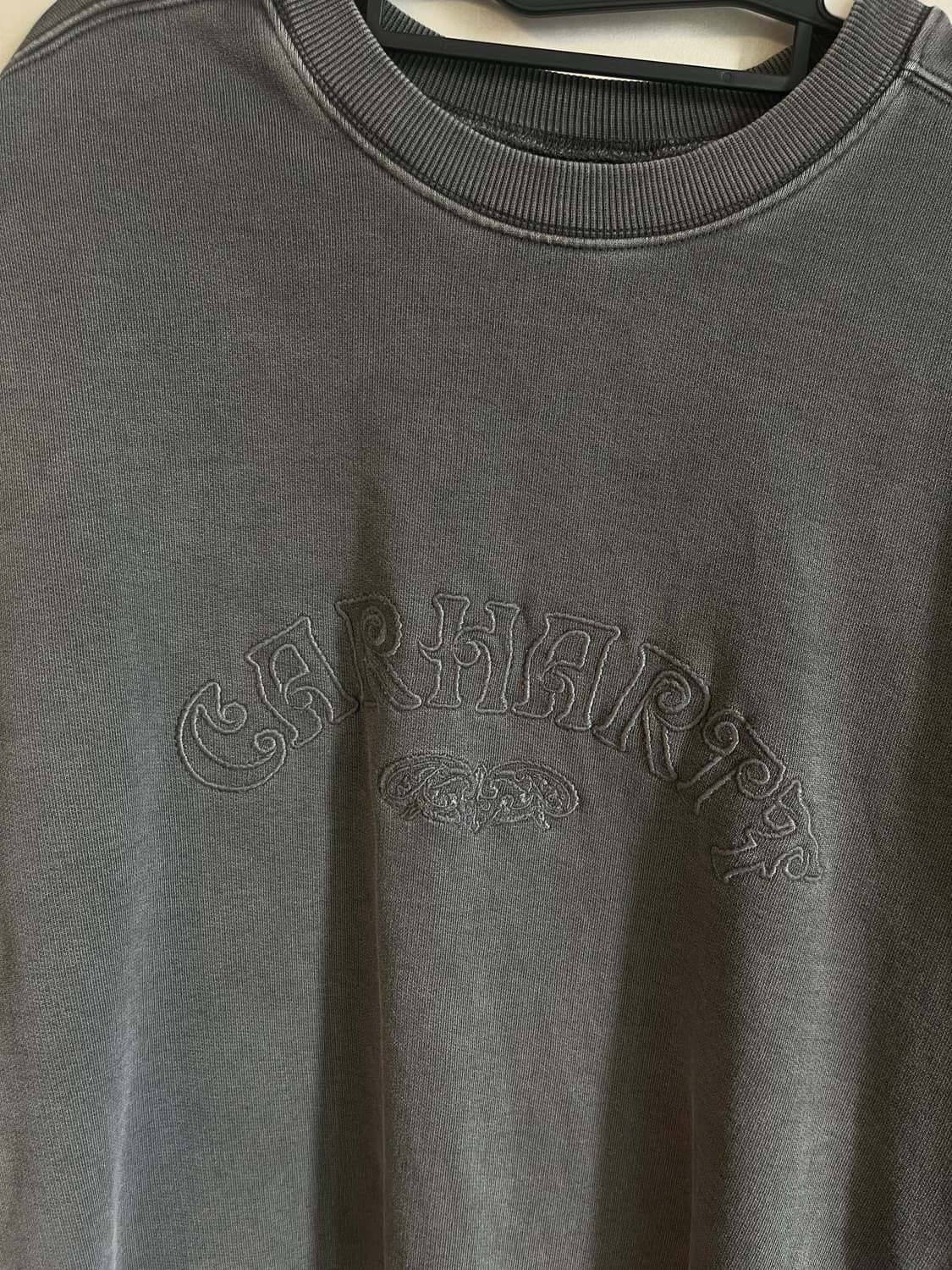 칼하트 맨투맨 그레이 (2XL size) 상품이미지4