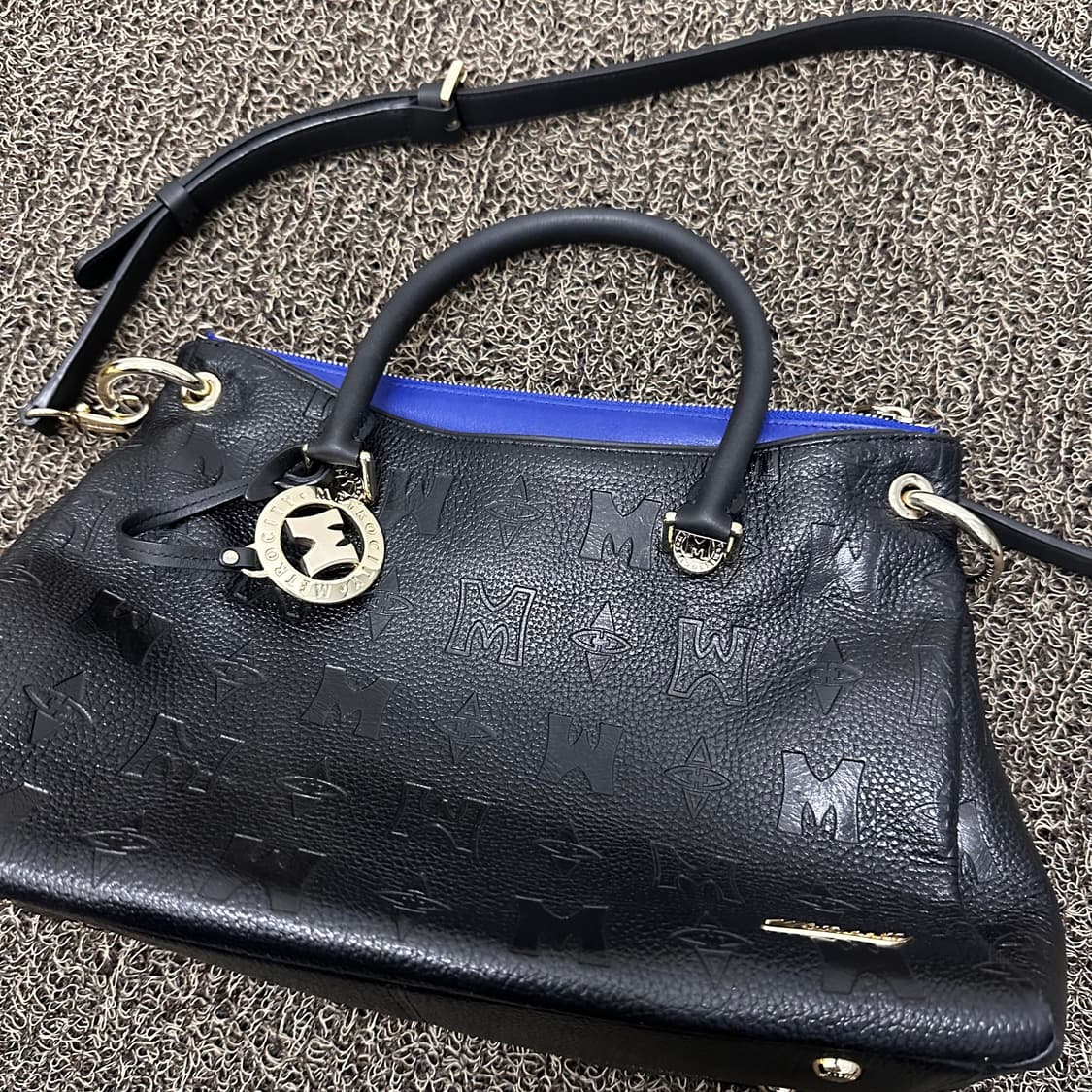 메트로시티 여성 숄더백 토트백 가죽 가방 블랙 보증서 있음 상품이미지2