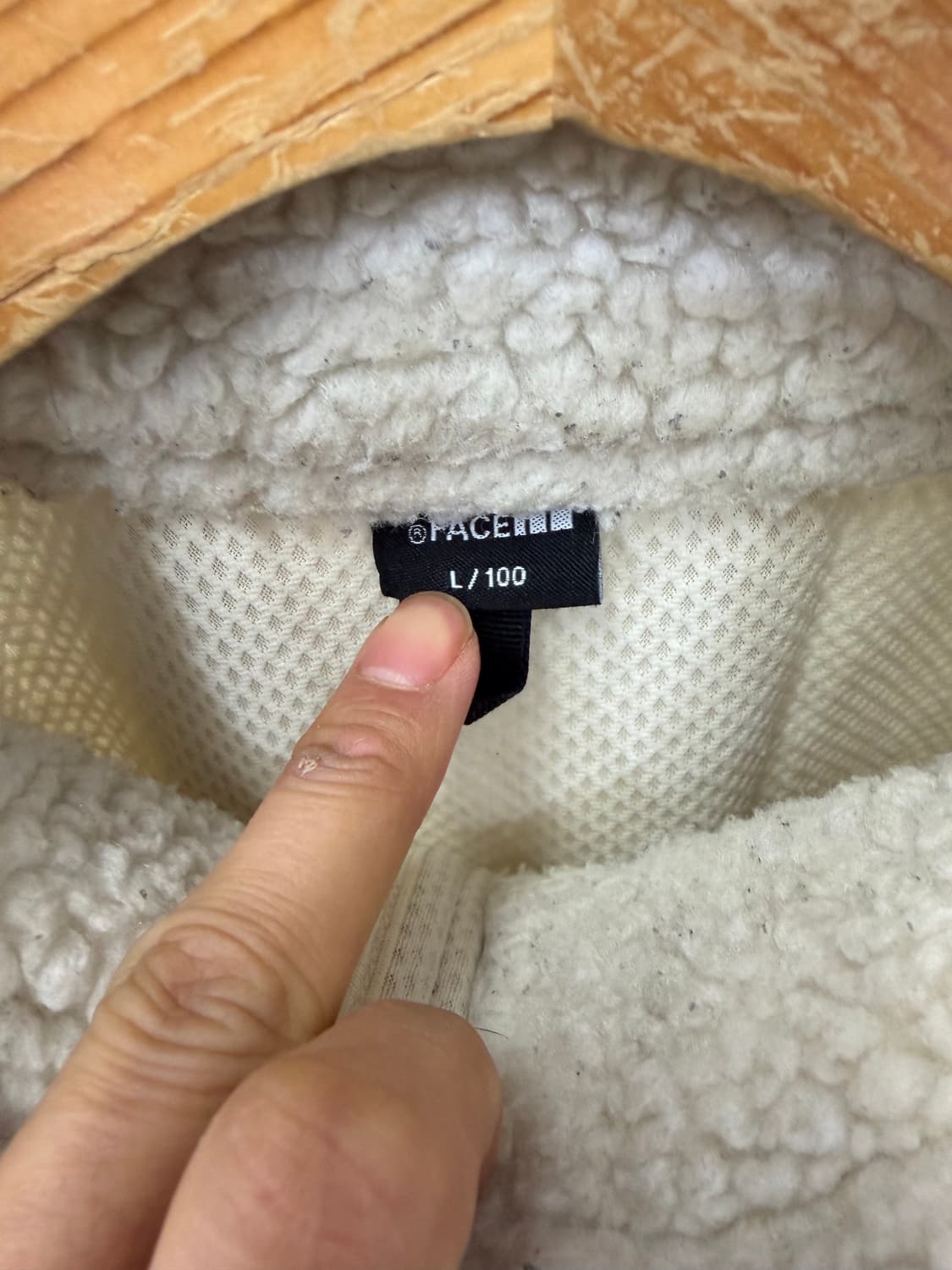 정품) 노스페이스 남성 뽀글이 플리스 아이보리 L 상품이미지6