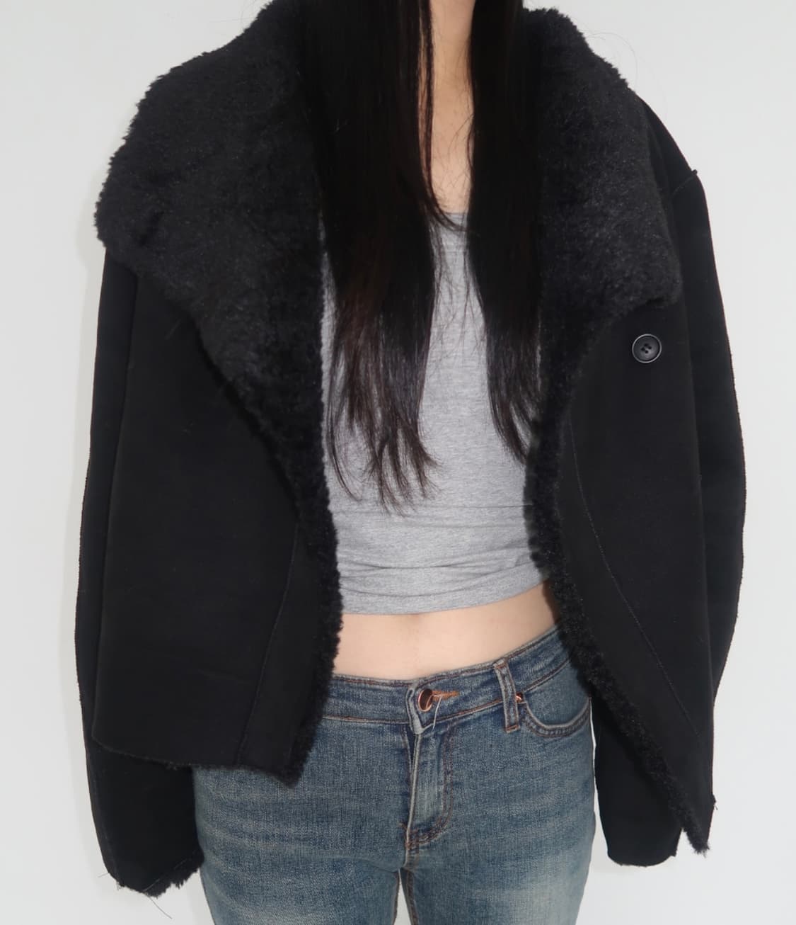 아워캐비넷 아워캐비넷 투웨이 무스탕 자켓 블랙 상품이미지2