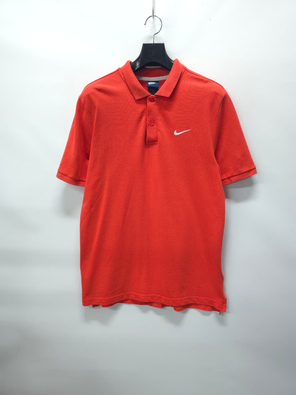 나이키 스우시 로고 반팔 카라티 오렌지 (L/100) 상품이미지1