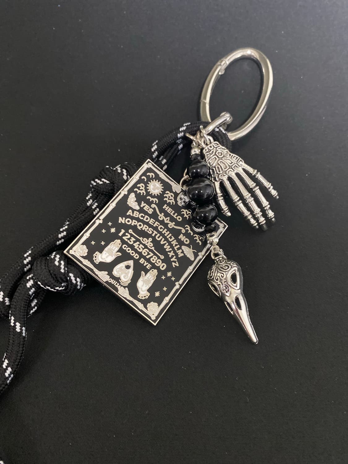 블랙 메탈 팬더트 키링 상품이미지2