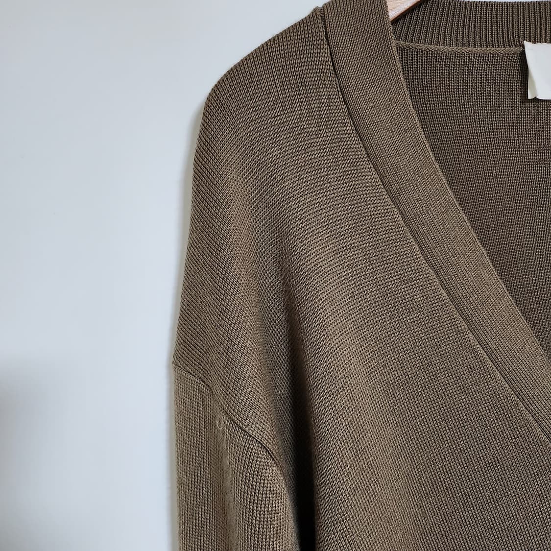 [XXL] 아미 베이지 스몰 하트자수 남성 가디건 E22 HKC001 상품이미지4