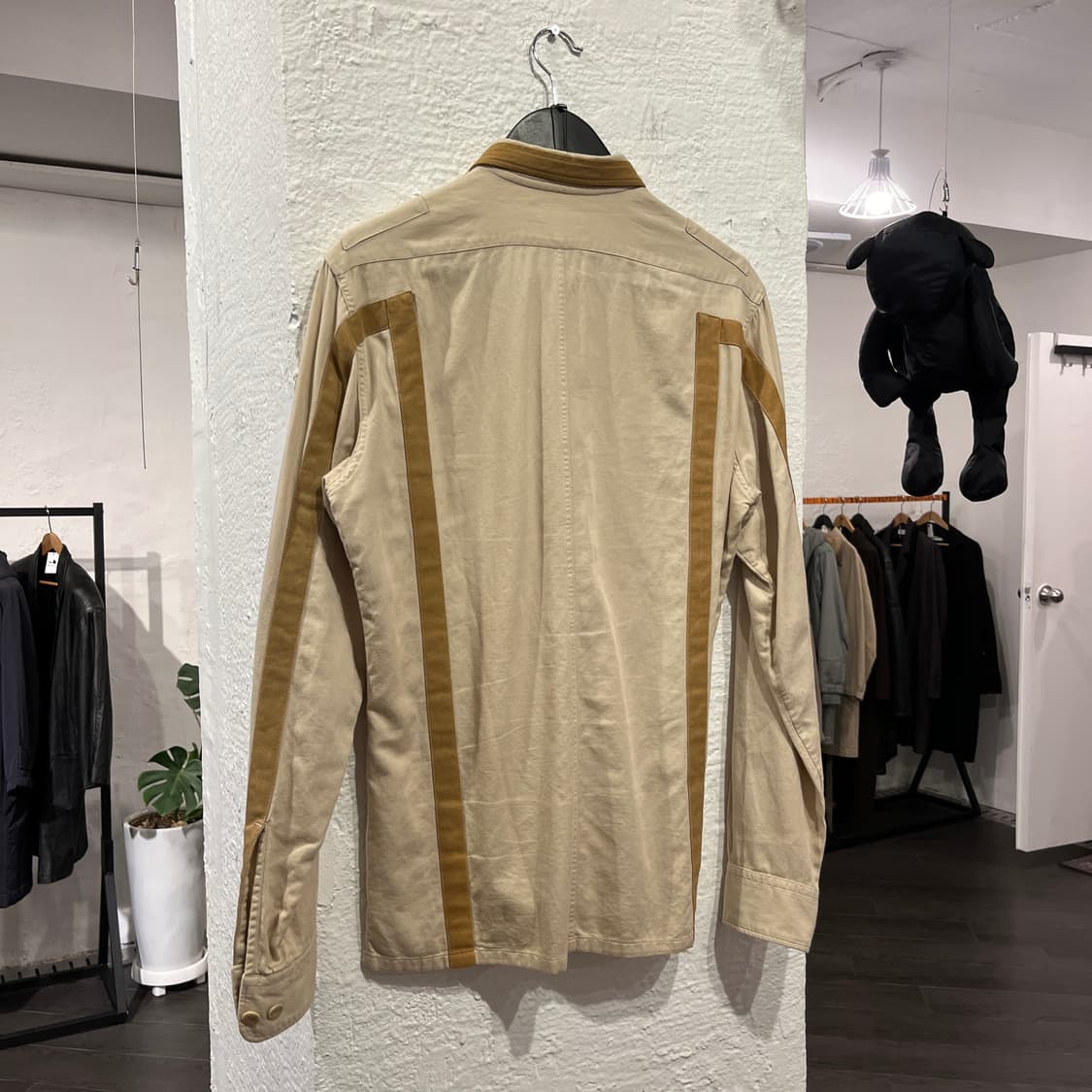 드리스반노튼 라인 디테일 셔츠 상품이미지4