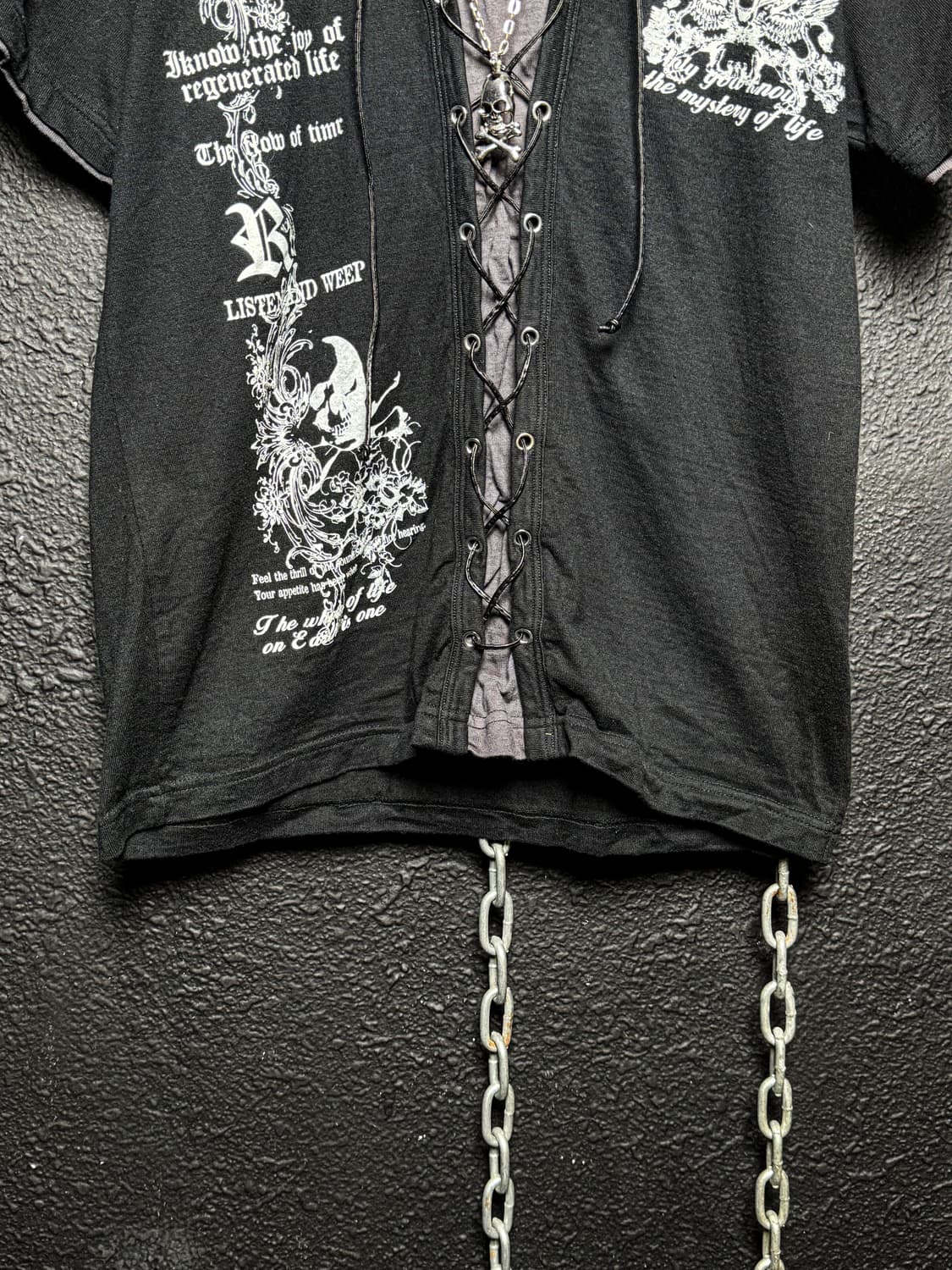 Gothic Lace-Up Chain Layered T-shirt 상품이미지5