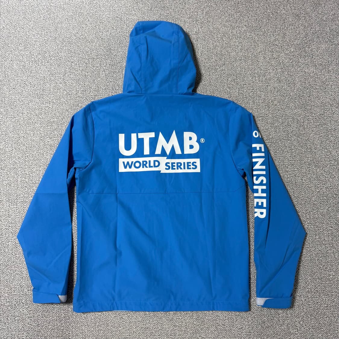 Hoka 호카 트레일러닝 UTMB 피니셔 바람막이 상품이미지2