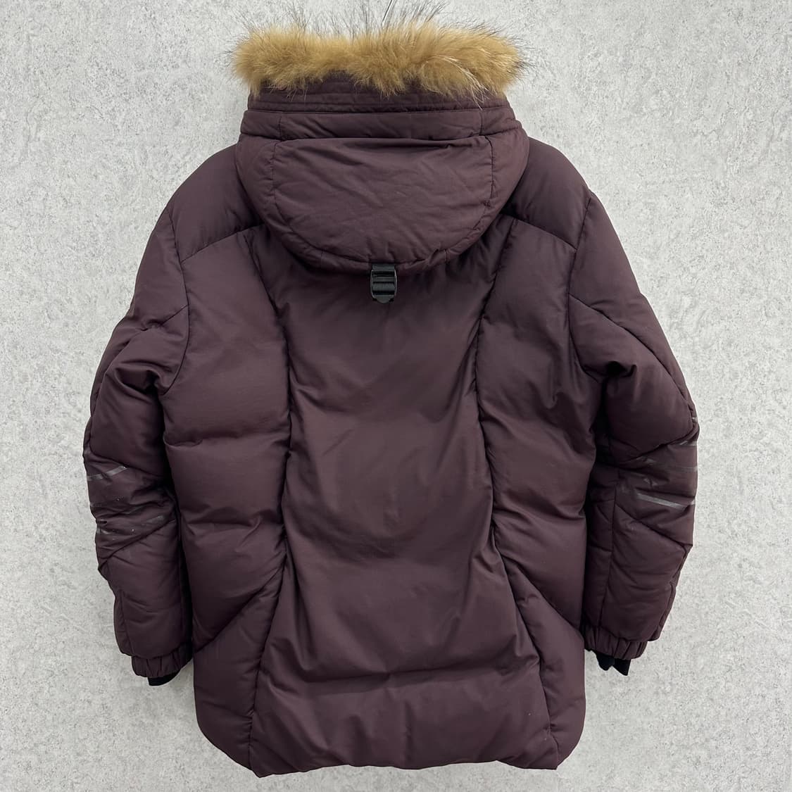 100 데상트 아우디 캐나다 덕다운 헤비급 패딩 상품이미지2