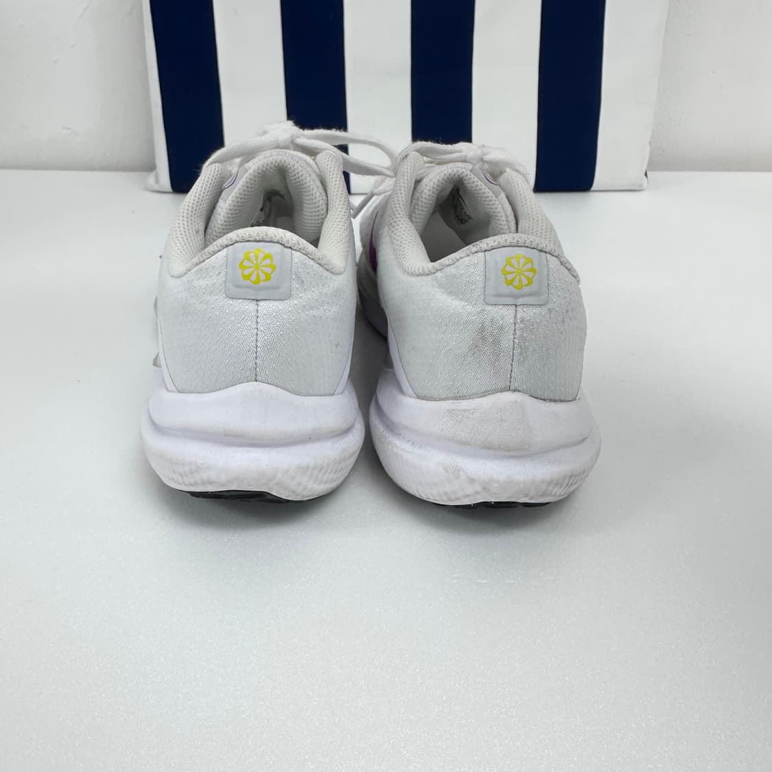 나이키 24s 여성 런닝화 250 헬스 러닝 상품이미지3