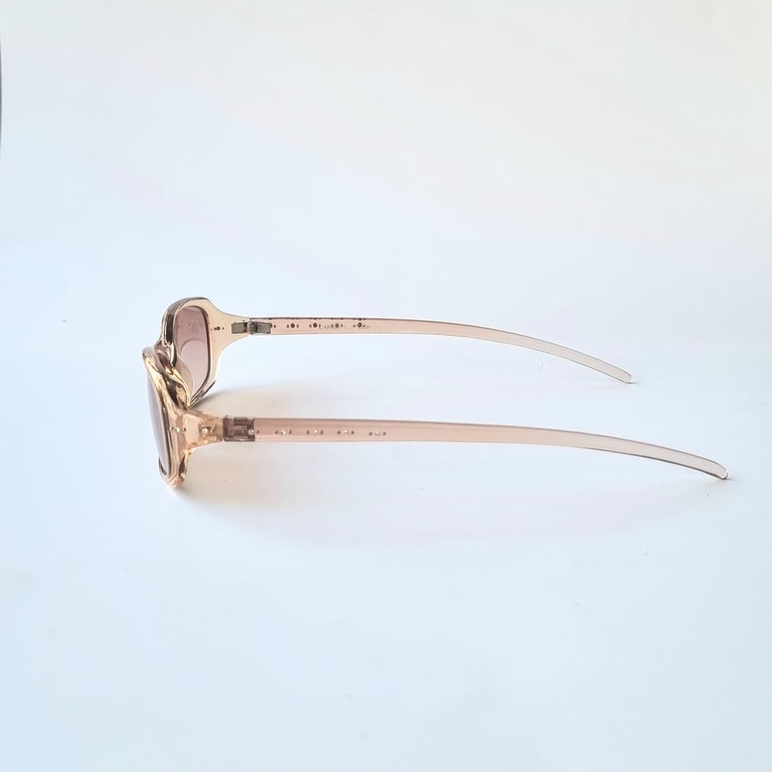 데드스탁  베이지 스퀘어 뿔테 선글라스 상품이미지5