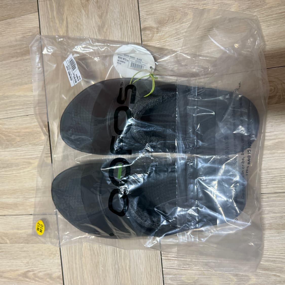 m10,280) 50,000원 우포스 우아 슬리퍼 블랙 상품이미지5