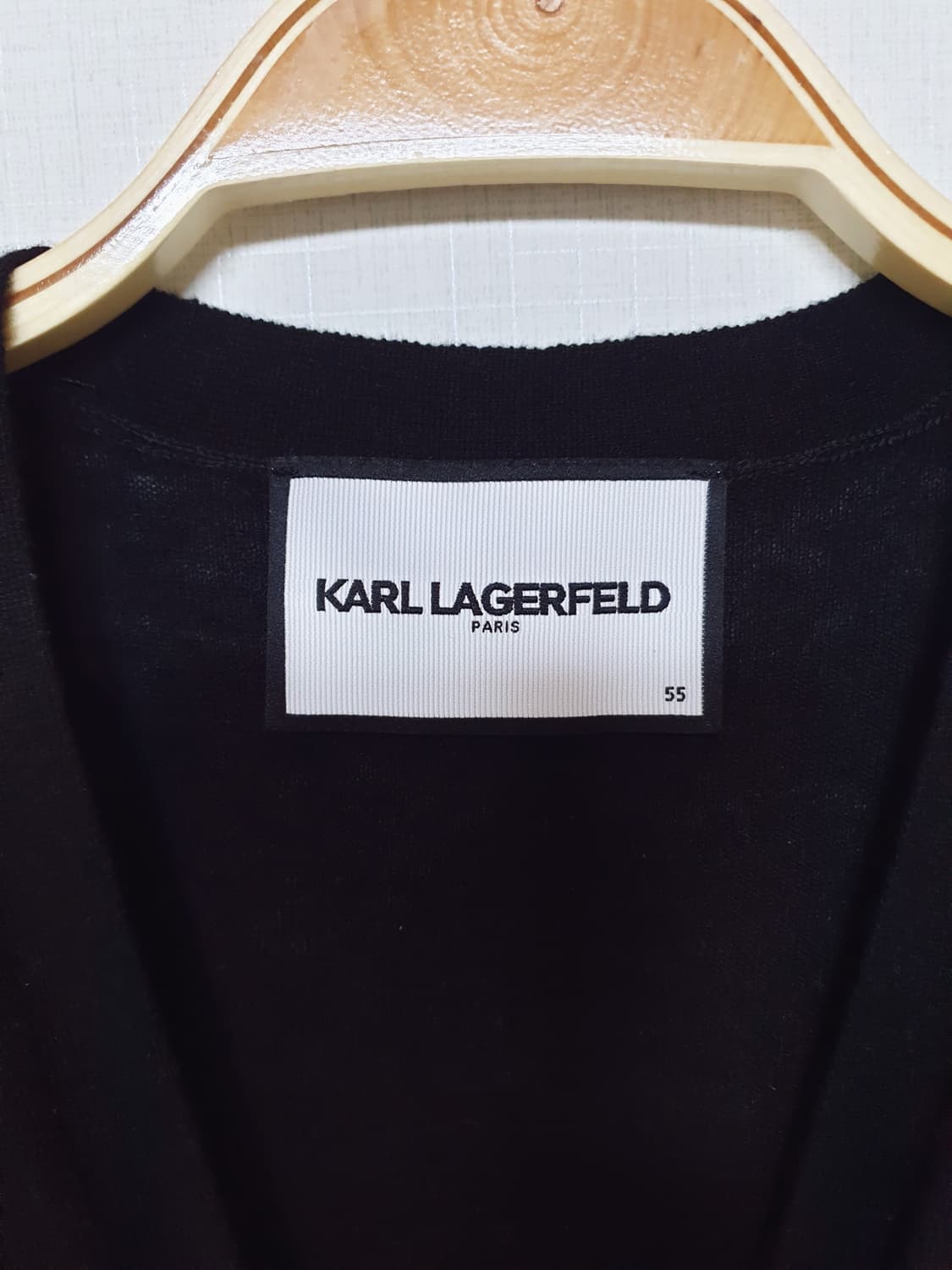 칼라거펠트 24SS 캐시미어 니트베스트 55 블랙 상품이미지4