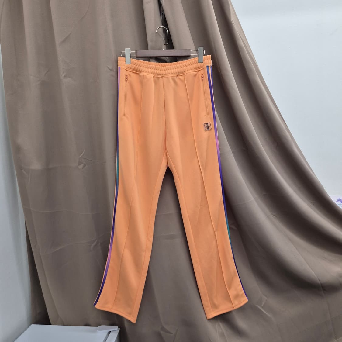 널디 그라데이션 트랙 팬츠 상품이미지1