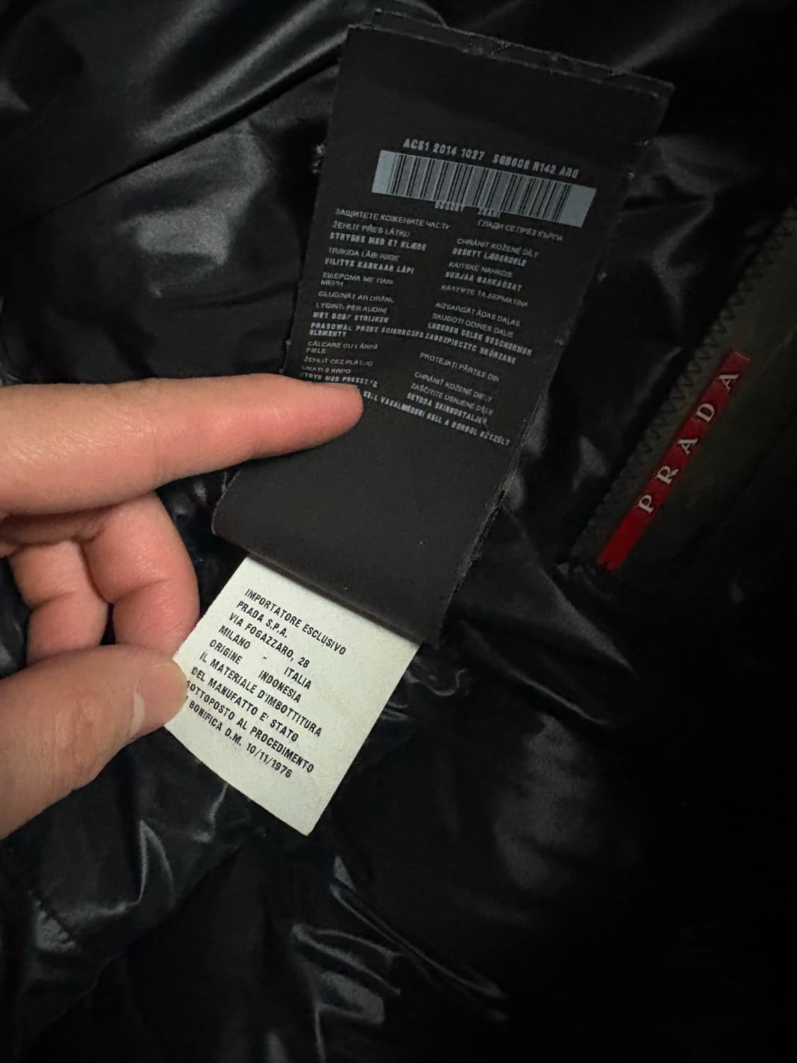 프라다 바이커패딩 정가품 문의 상품이미지5