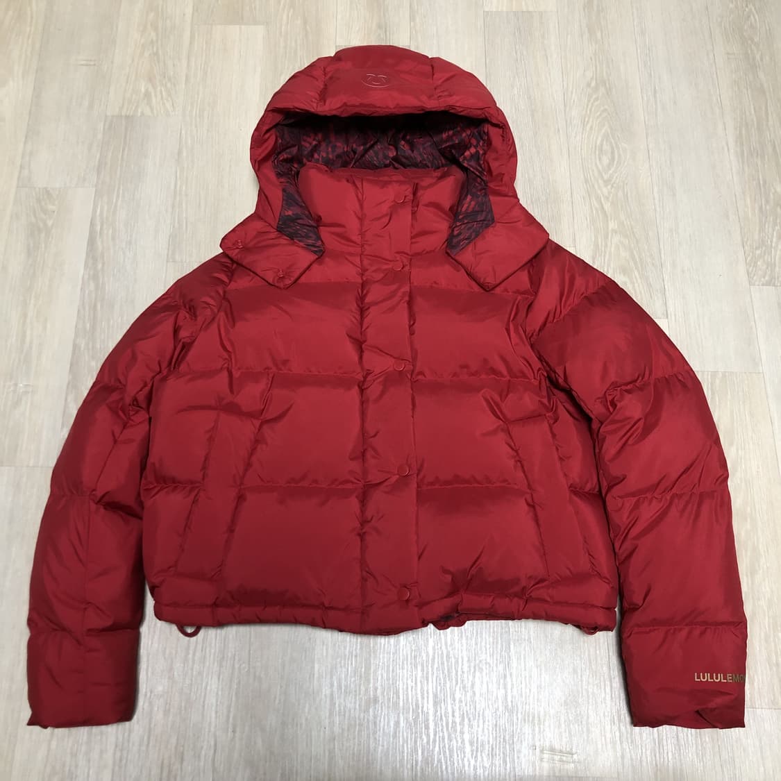 (우먼스 XL) 룰루레몬 lululemon 원더퍼프 크롭 패딩 자켓 레드 상품이미지1