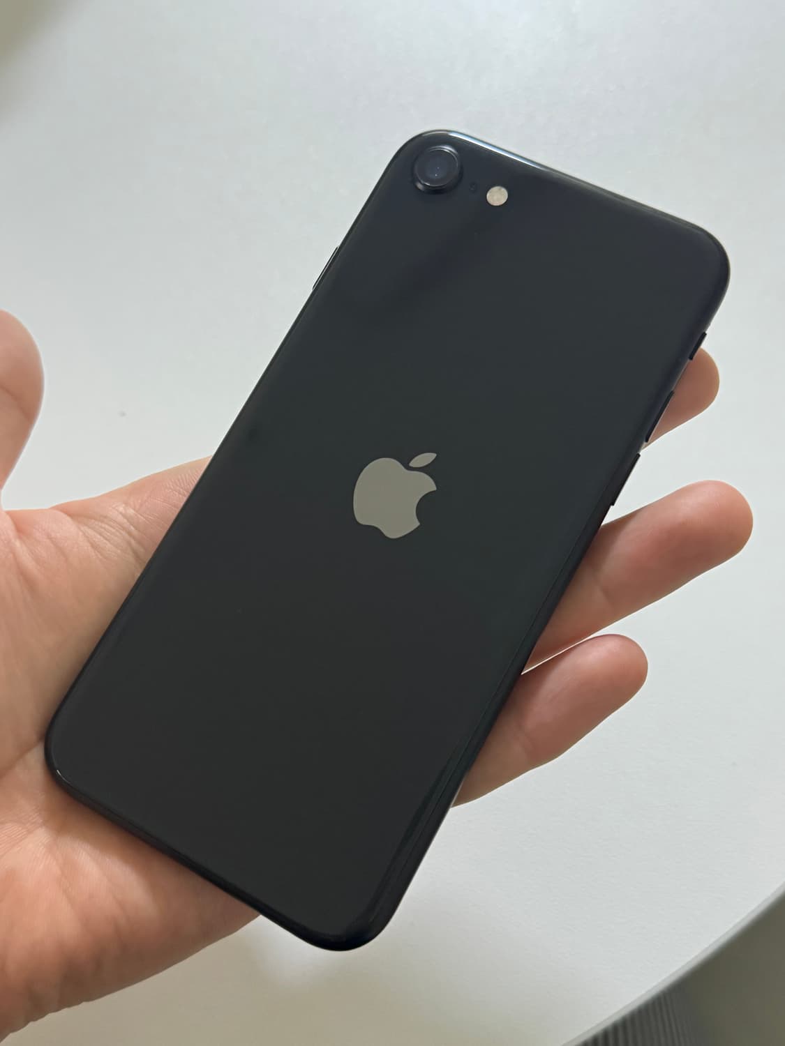 아이폰se2 128기가 블랙 판매 상품이미지1